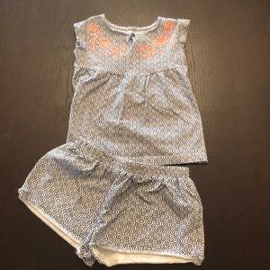 Carter’s Matching Outfit size 2T
